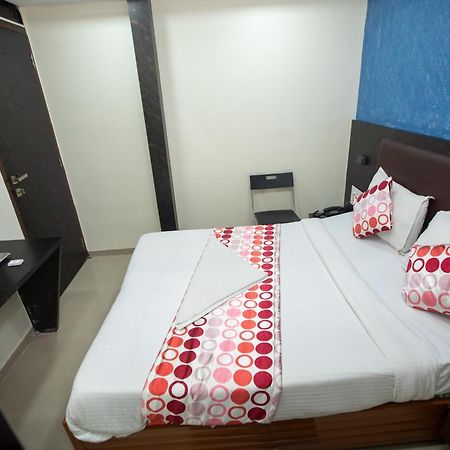 Hotel J D Residency Mumbai Exterior photo
