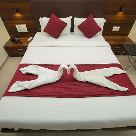 Hotel J D Residency Mumbai Exterior photo