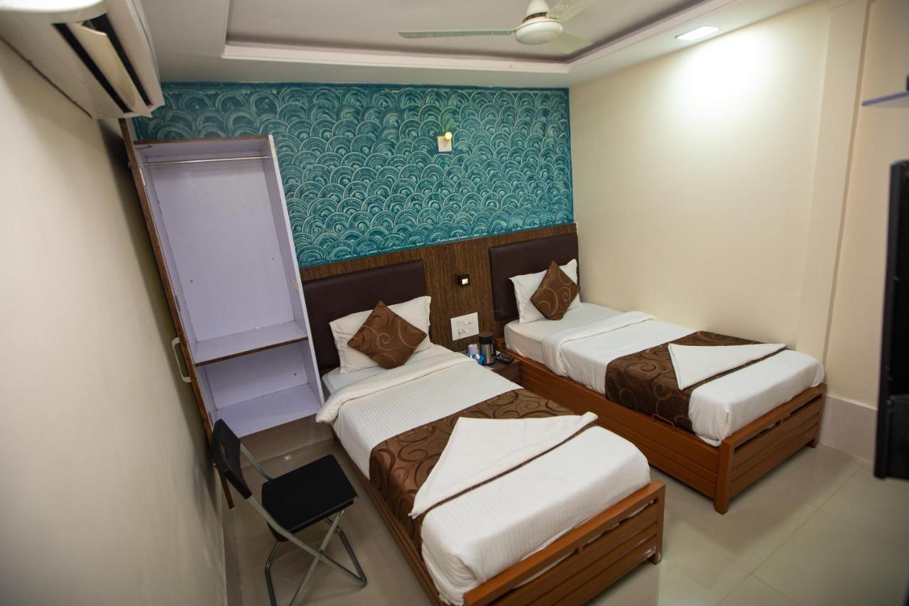Hotel J D Residency Mumbai Exterior photo