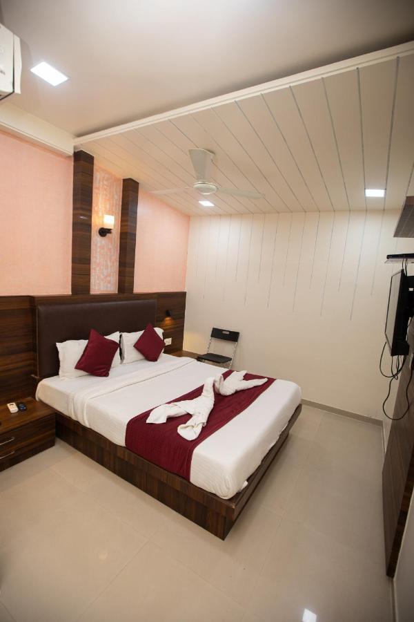 Hotel J D Residency Mumbai Exterior photo