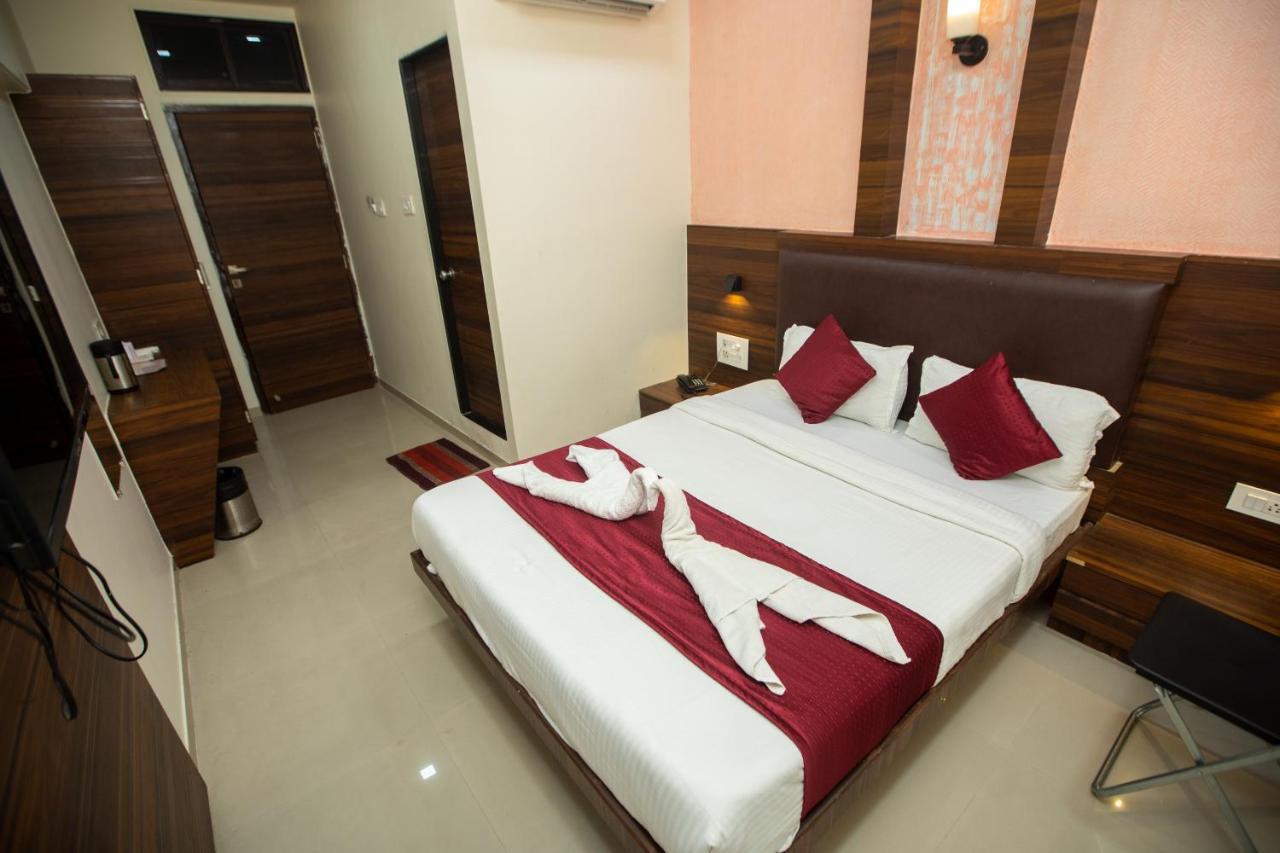 Hotel J D Residency Mumbai Exterior photo