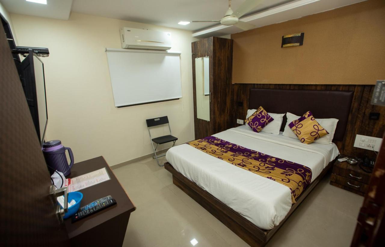 Hotel J D Residency Mumbai Exterior photo