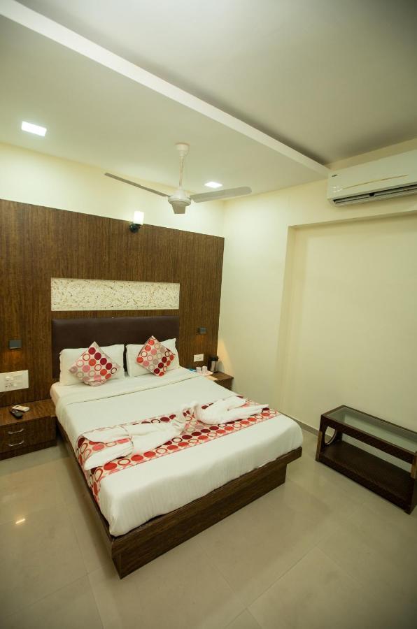 Hotel J D Residency Mumbai Exterior photo
