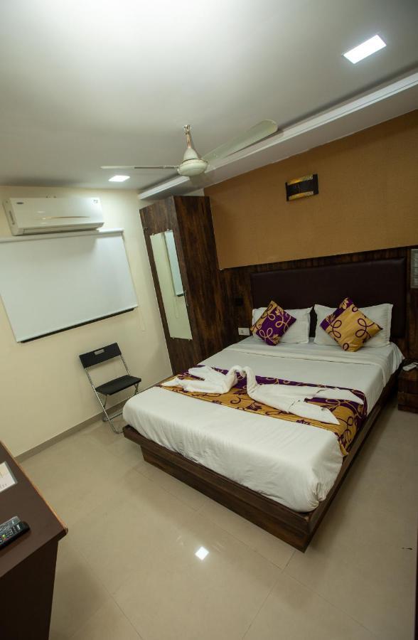 Hotel J D Residency Mumbai Exterior photo