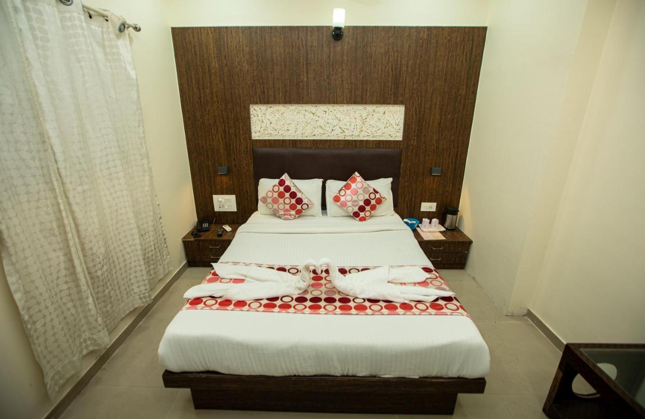 Hotel J D Residency Mumbai Exterior photo