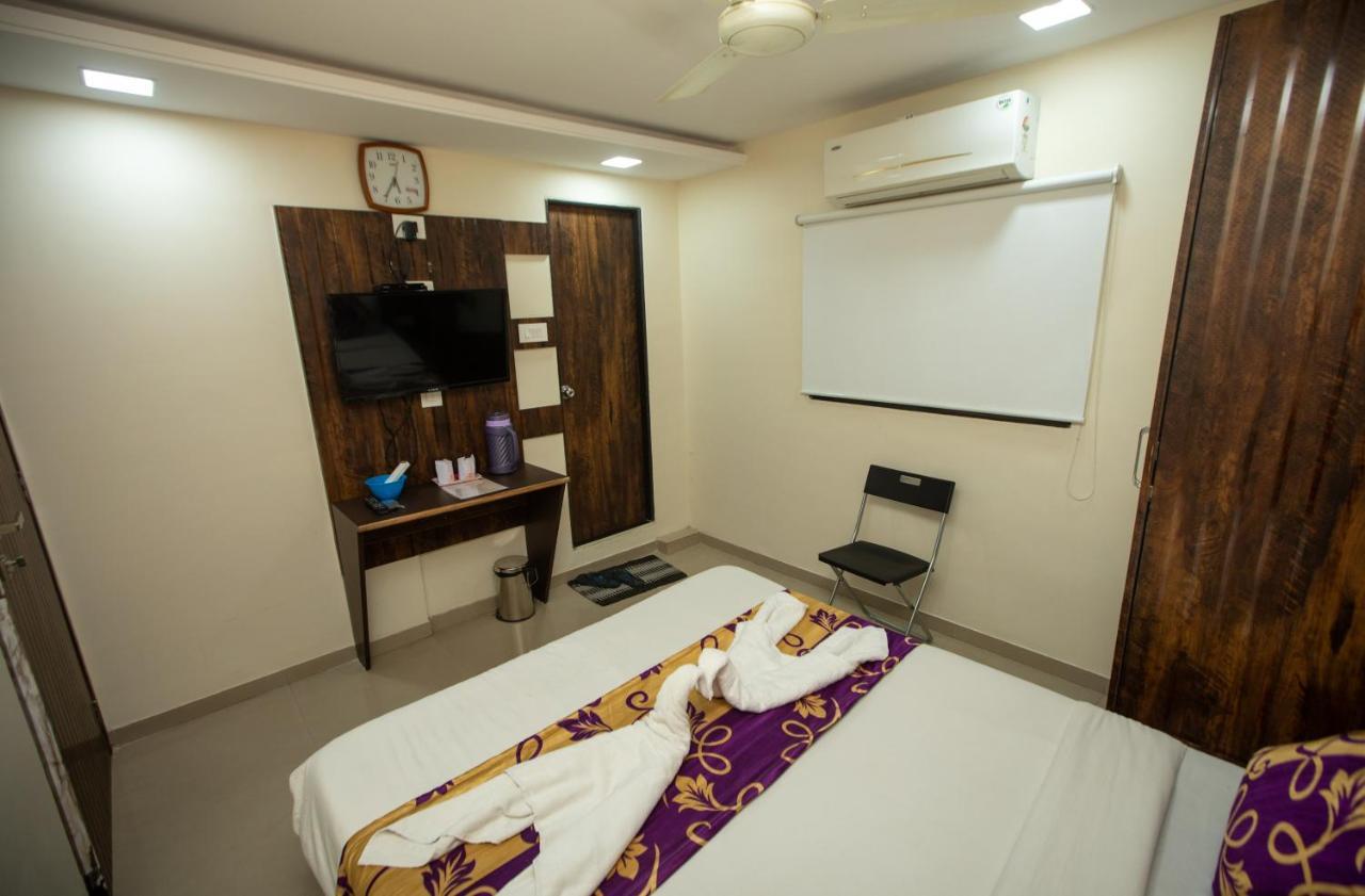 Hotel J D Residency Mumbai Exterior photo
