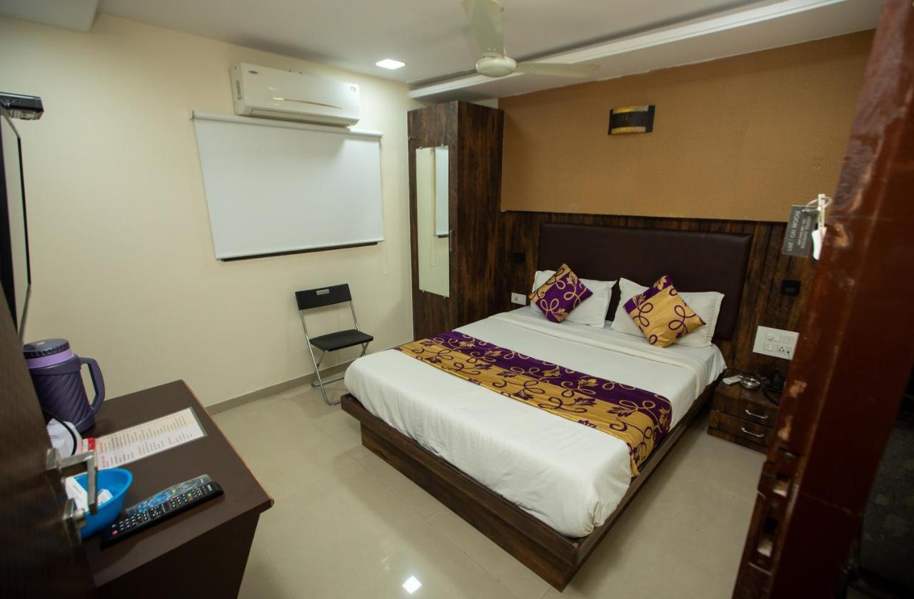 Hotel J D Residency Mumbai Exterior photo