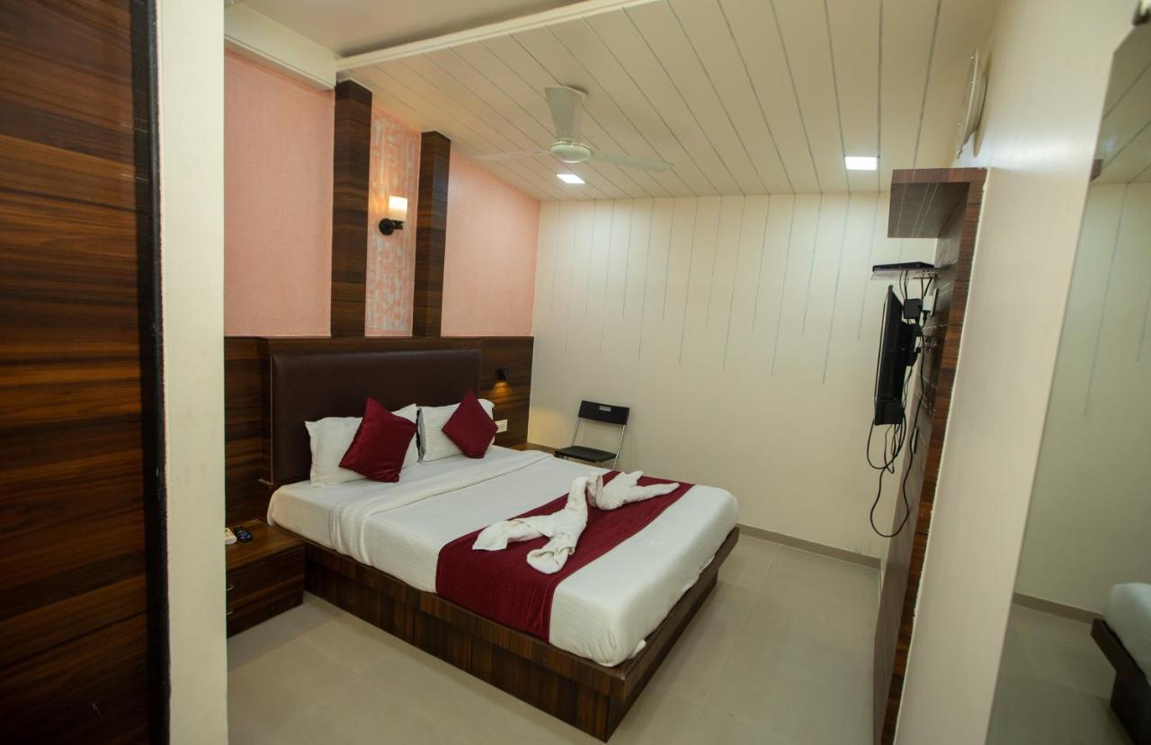 Hotel J D Residency Mumbai Exterior photo
