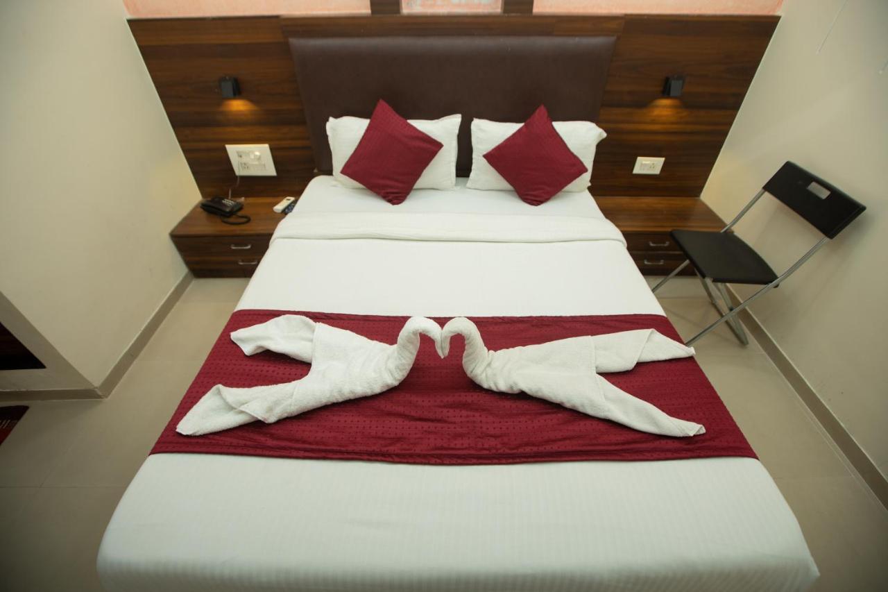 Hotel J D Residency Mumbai Exterior photo