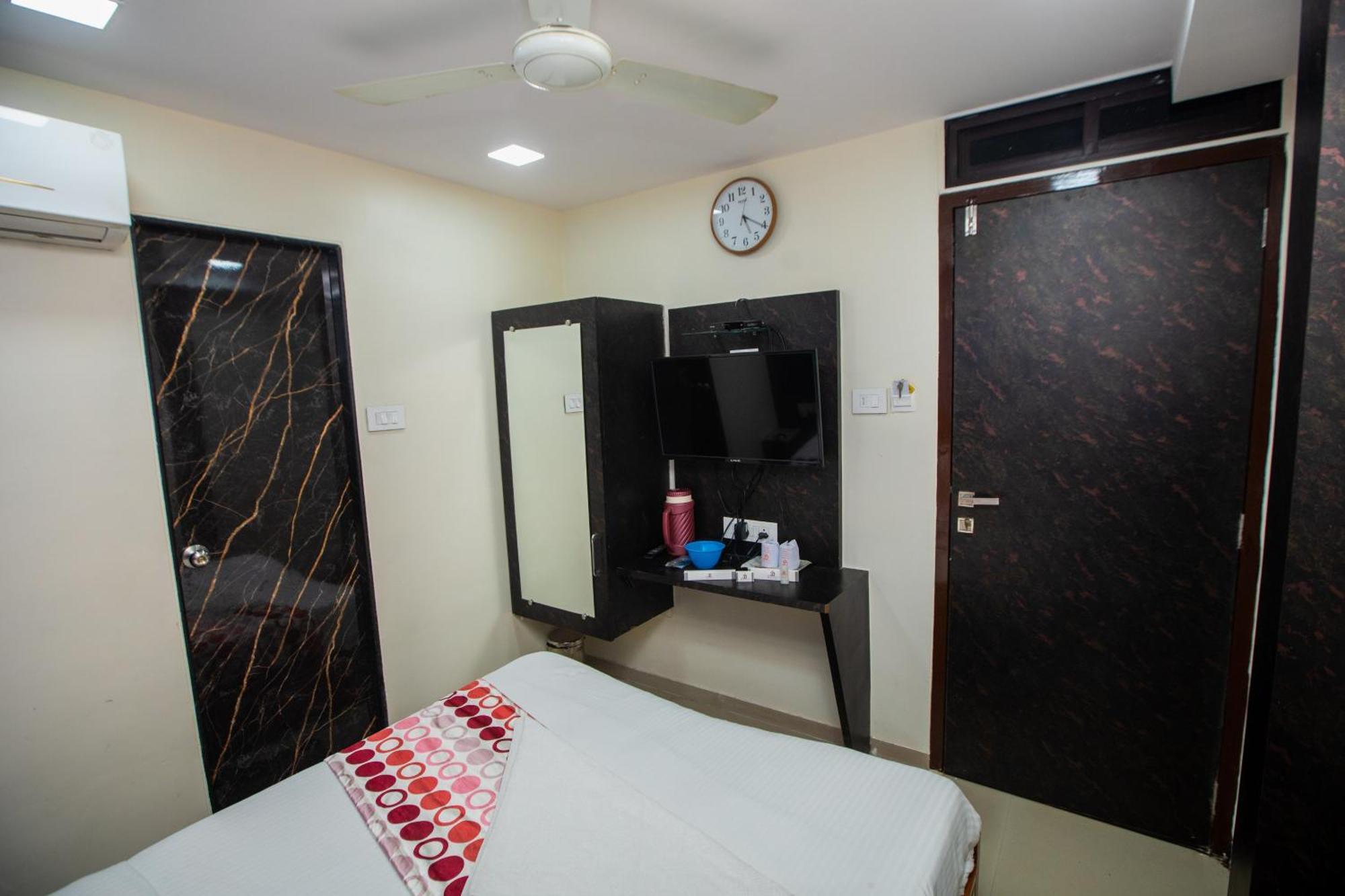 Hotel J D Residency Mumbai Exterior photo