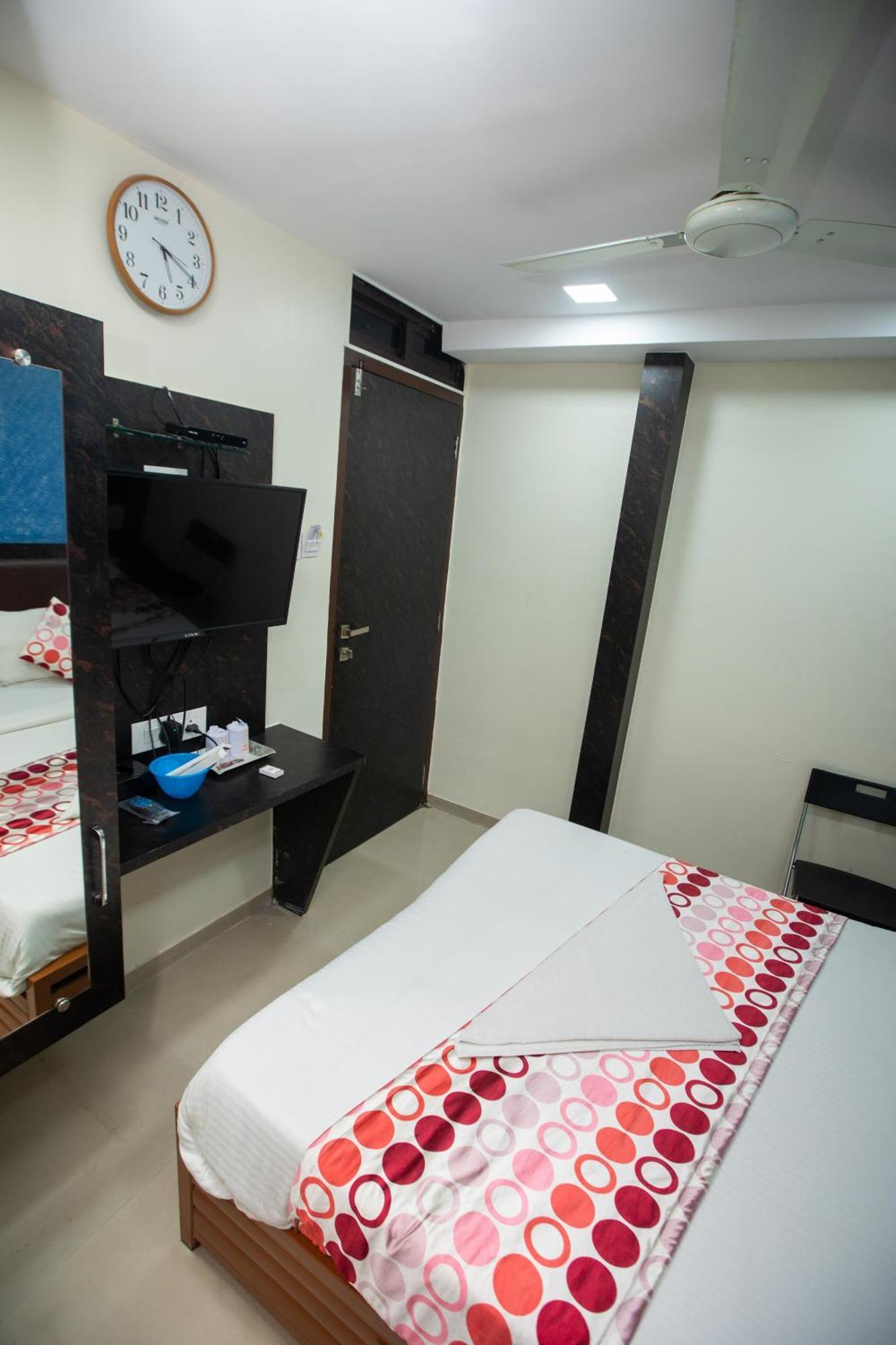 Hotel J D Residency Mumbai Exterior photo