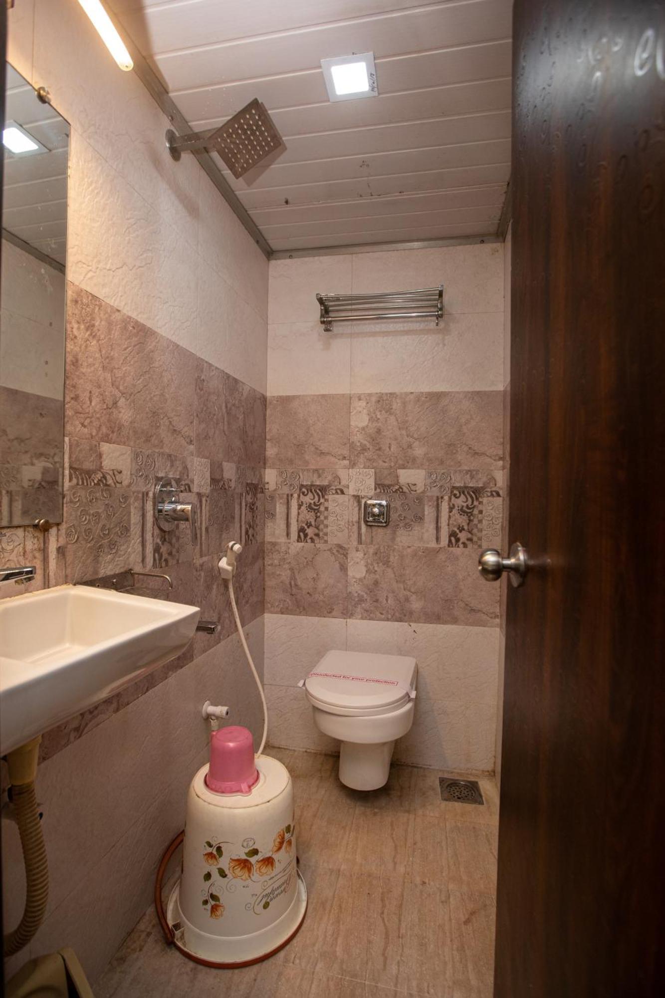 Hotel J D Residency Mumbai Exterior photo
